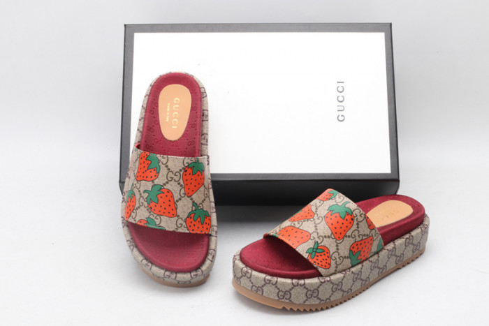 GUI SANDAL