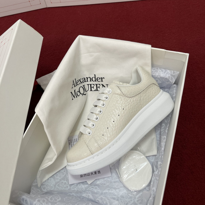 ALEX MCQU SNEAKER