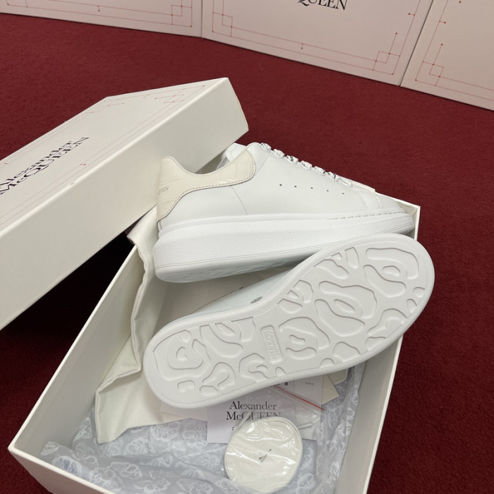 ALEX MCQU SNEAKER