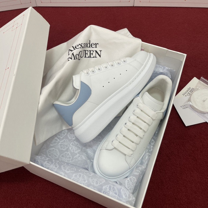 ALEX MCQU SNEAKER
