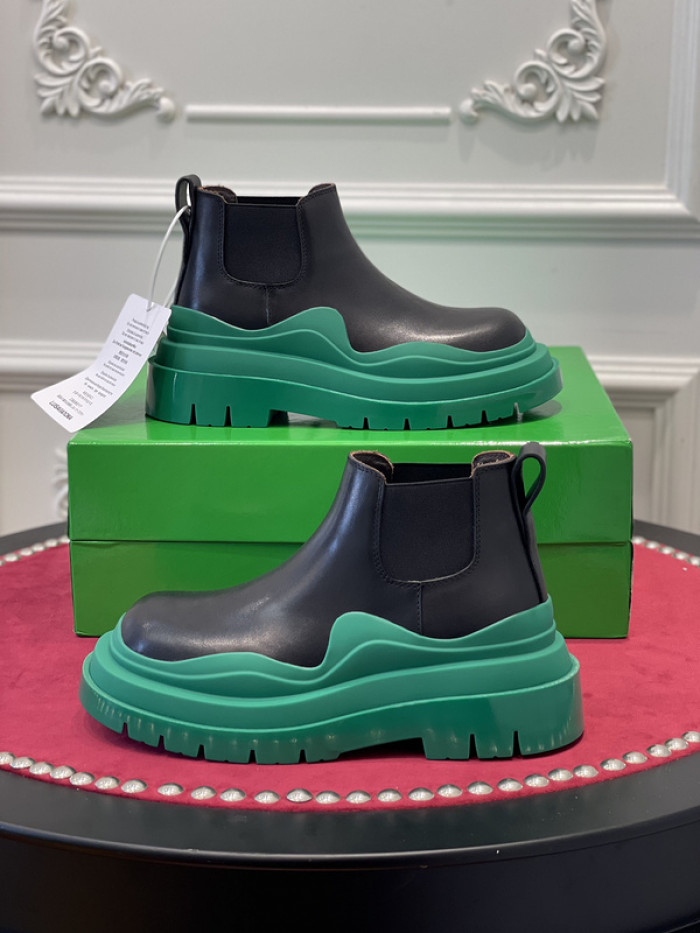 BV boots 014