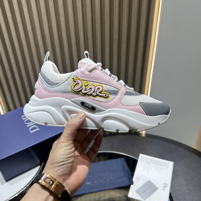 D10R SNEAKER