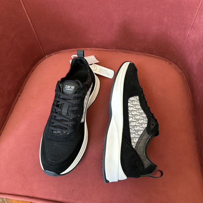 D10R B25 SNEAKER