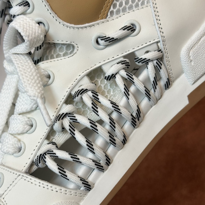 D10R SNEAKER