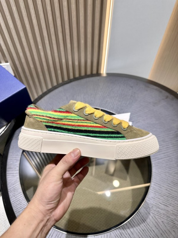 D10R SNEAKER