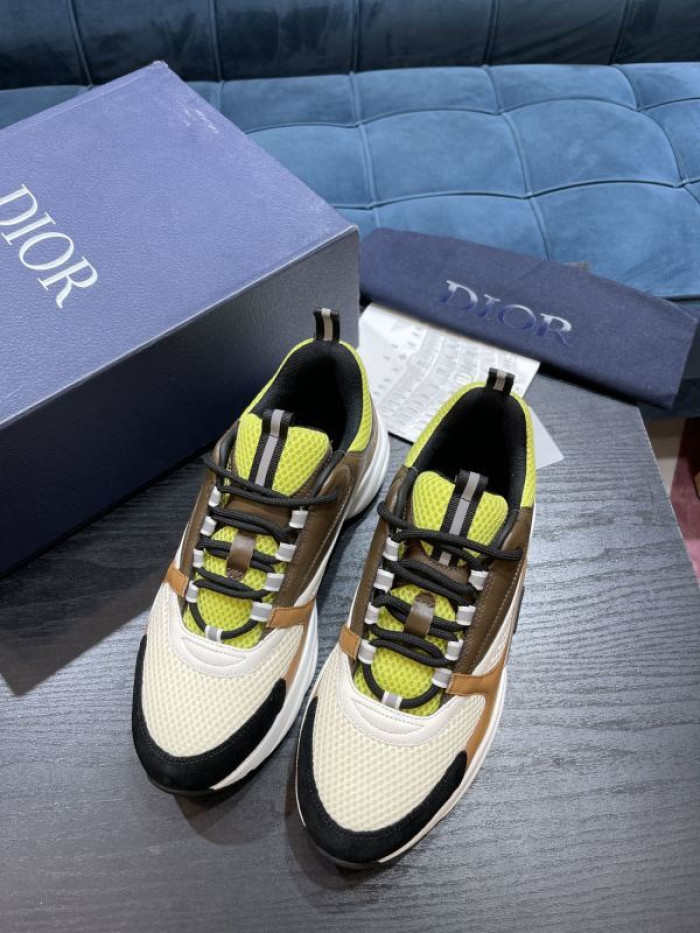 D10R SNEAKER