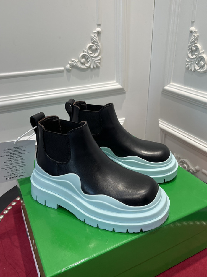 BV boots 002