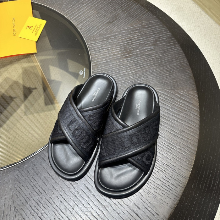L0VT SANDAL