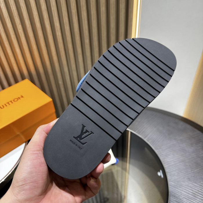 L0VT SANDAL