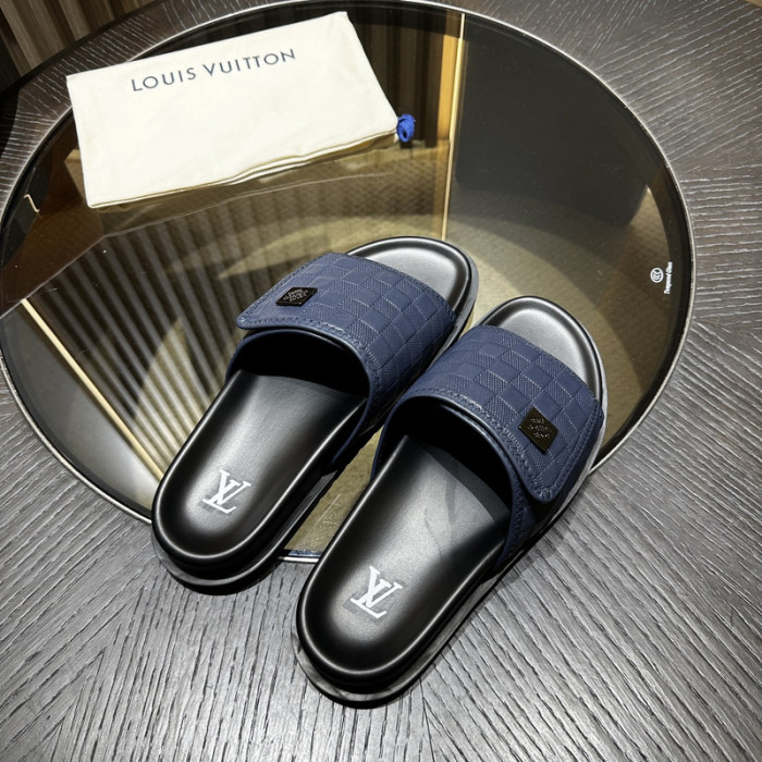L0VT SANDAL