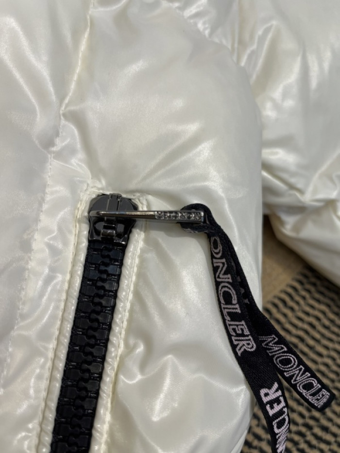 M0*C1ER DOWN JACKET