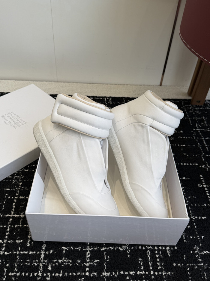 MA1S0N MARG1E1A SNEAKER